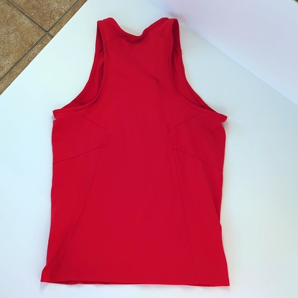 NWOT Gymshark Tank Top - Picture 5 of 5